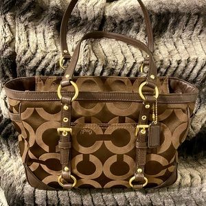 Coach Op Tote  Like New Condition Handbag/shoulder
